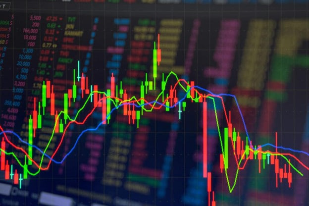 股票配资平台app 红枣期权对现货价格下行的风险管理——2024年新季红枣大幅增产利空价格